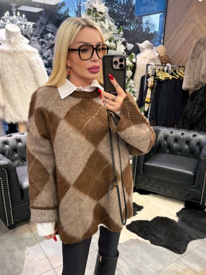 WhatsApp Image 2025 11 20 at 18.34.13