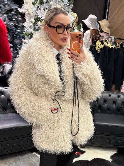 WhatsApp Image 2025 12 19 at 18.51.08