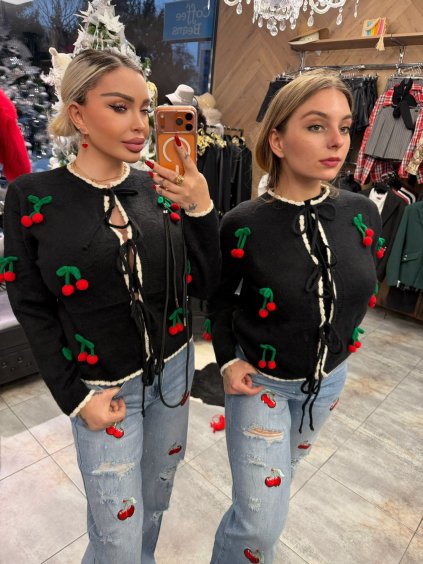 WhatsApp Image 2025 12 15 at 17.14.06