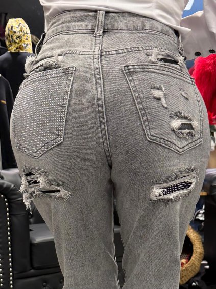 WhatsApp Image 2025 12 19 at 18.58.42 (1)