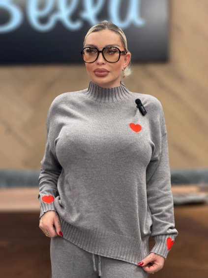 WhatsApp Image 2025 12 19 at 18.34.21