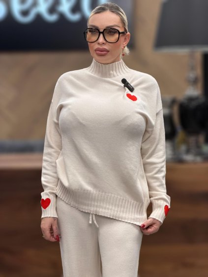 WhatsApp Image 2025 12 19 at 18.30.52 (1)