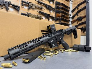 MESSERSCHMITT AR15-9 PCC 10,5” v ráži 9mm Luger od @schmeisser_germany je SKLADEM na prodejně 🫡 Odkaz do eshopu v biu👆#gun...