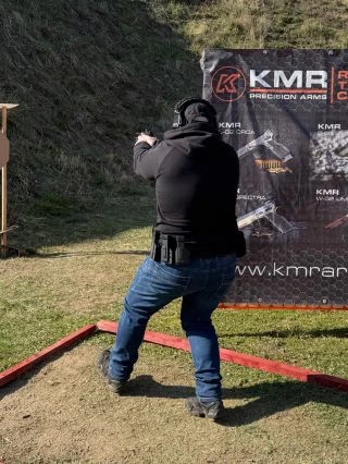 Dnešní IPSC LEVEL I @strelniceplacy 😎 Skvěle strávená sobota v dobré společnosti - odkaz do eshopu v biu👆#ipsc #pewpew...