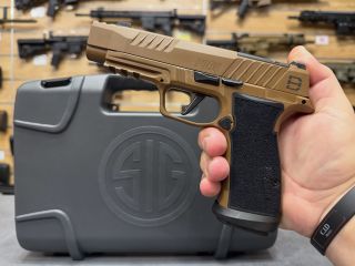 P365 DH3 AXG @sigsauerinc & @banzai.cz 😎 New cool gun in stock 🔥 Další novinka skladem na prodejně 🫡 #sigsauer #2026...