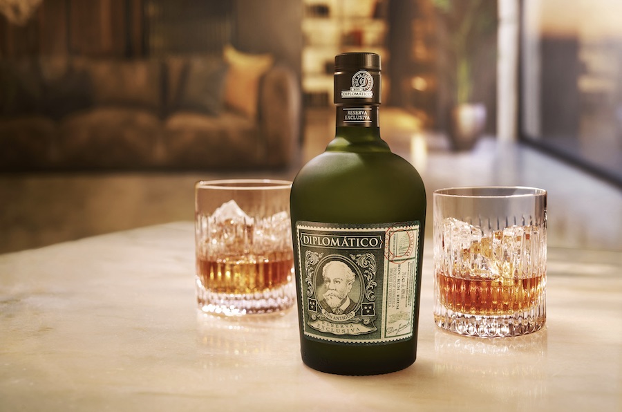 Rum Diplomático - Oslavte Karibik v každém doušku!