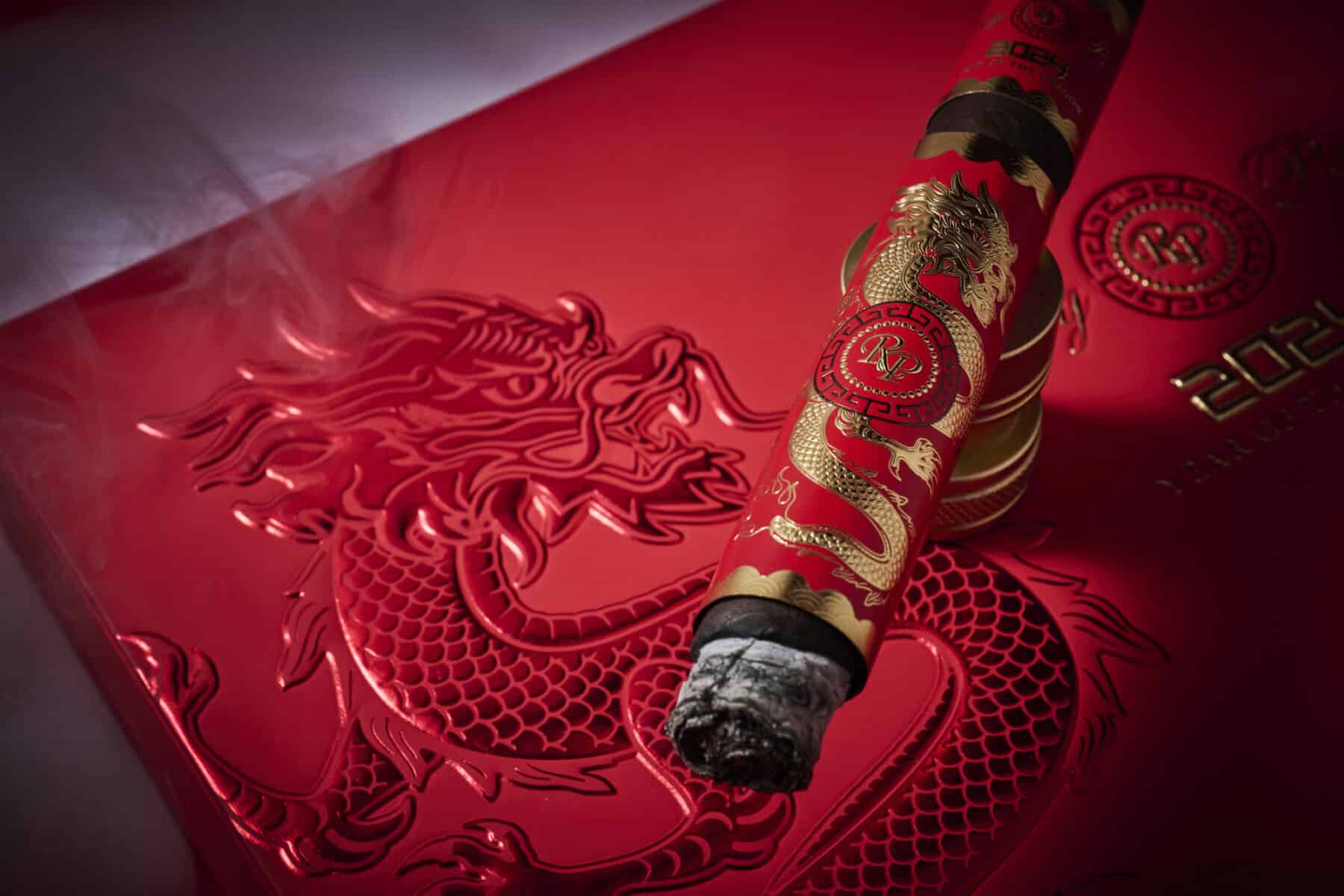 Recenze doutníku Rocky Patel Year of the Dragon 2024 Toro