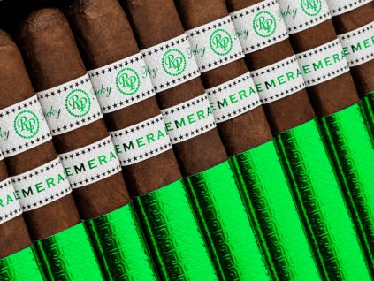 Doutniky Rocky Patel Emerald Box2
