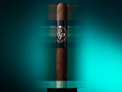 Rocky Patel Thirtieth Anniversary doutnik