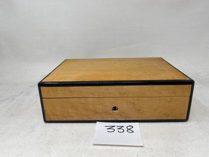 Schwarzenegger no.338 3