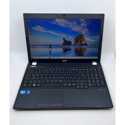 Acer TravelMate - Intel Core i3 / 256GB SSD / 6GB RAM / Win 10