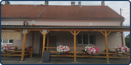 Fotografie restaurace/kavárny používájící filtr AQUA VIVA