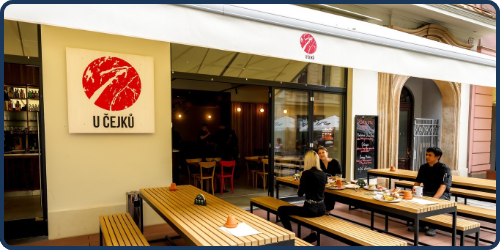 Fotografie restaurace/kavárny používájící filtr AQUA VIVA