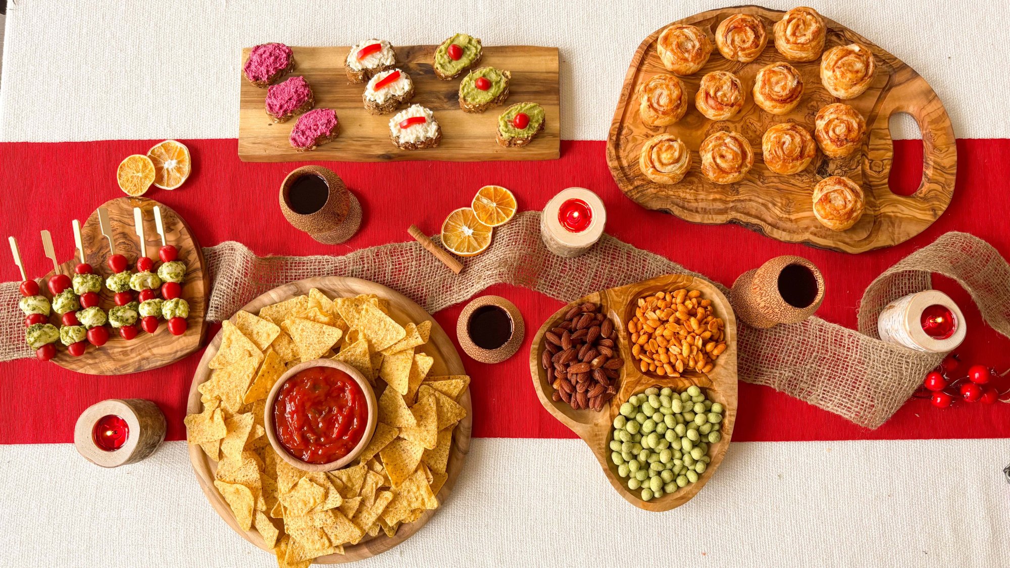 Silvestrovské pohoštění s dotekem dřeva a přírody