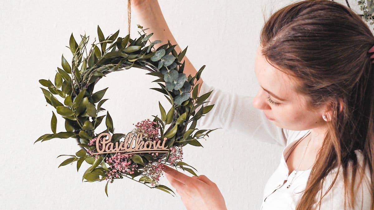 Tipy na originální dárky ke kolaudaci – dřevěné a personalizované