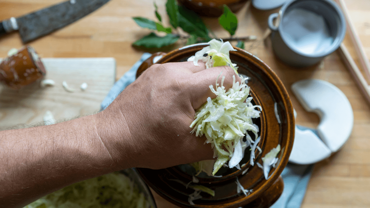 Jak snadno podpořit imunitu? Vyrobte si domácí kysané zelí
