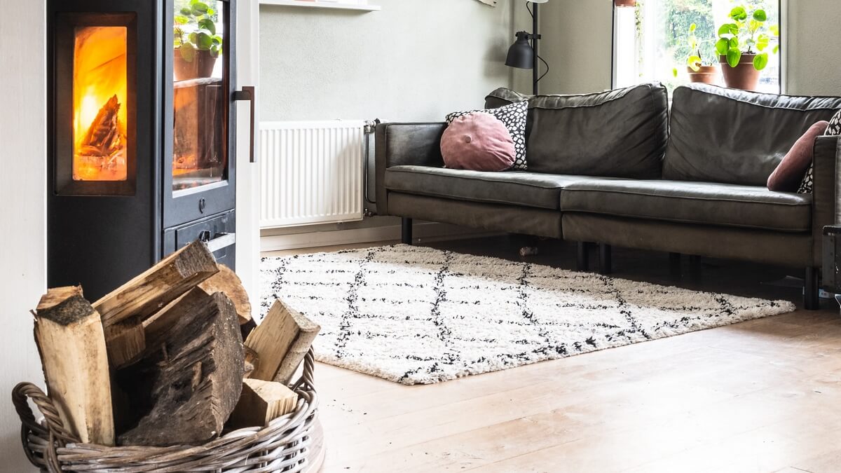 Jak dostat do interiéru element ohně?