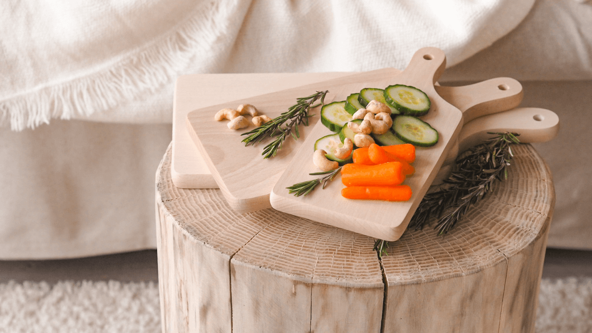 Jak vyčistit dřevěné prkénko