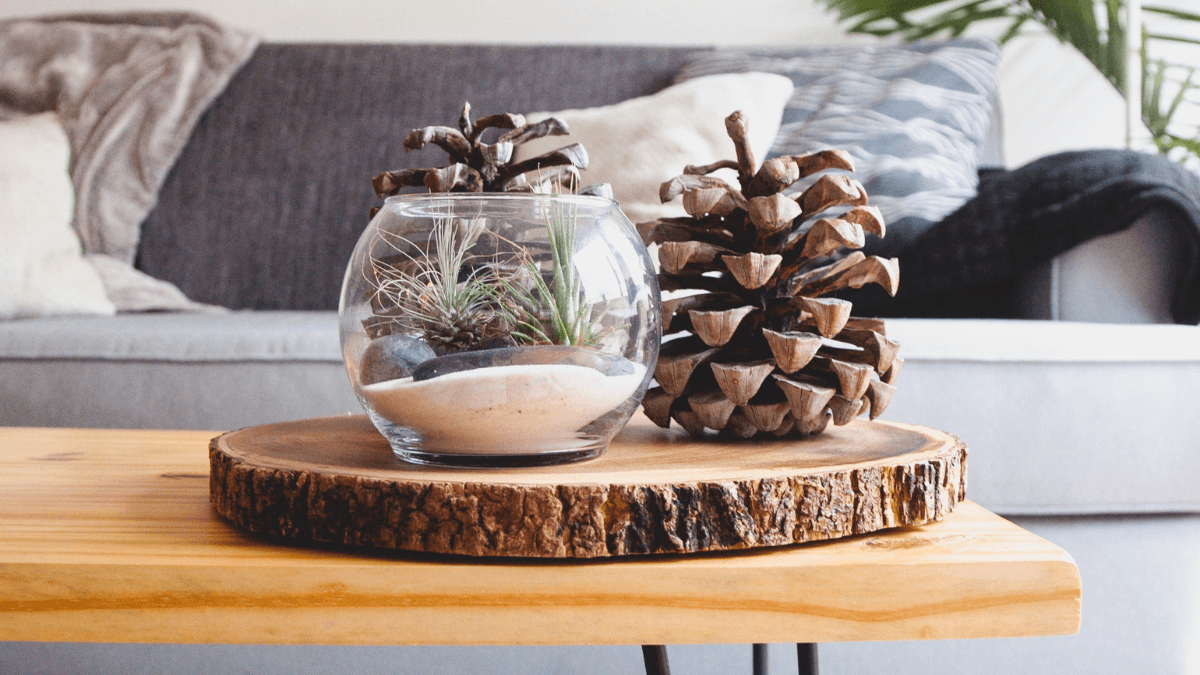 Jak renovovat dřevěný stůl