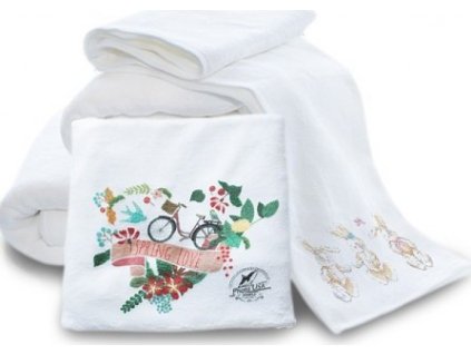 0CD2CC8F 974A 4A22 B9A2 59DF63C49D9E 544B3182 17D8 46BE A5A5 6582A2ADC704