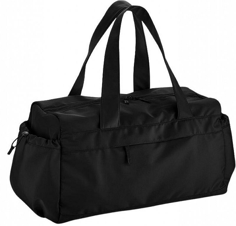 Quadra Prostorná sportovní taška s objemem 33 litrů Barva: Černá QS300