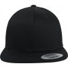 Kšiltovka Flexfit snapback z organické bavlny s vyztuženým předním dílem (Barva černá)