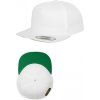 Klasická 5-panelová snapback kšiltovka Flexfit Flexfit bílá - zelený kšilt