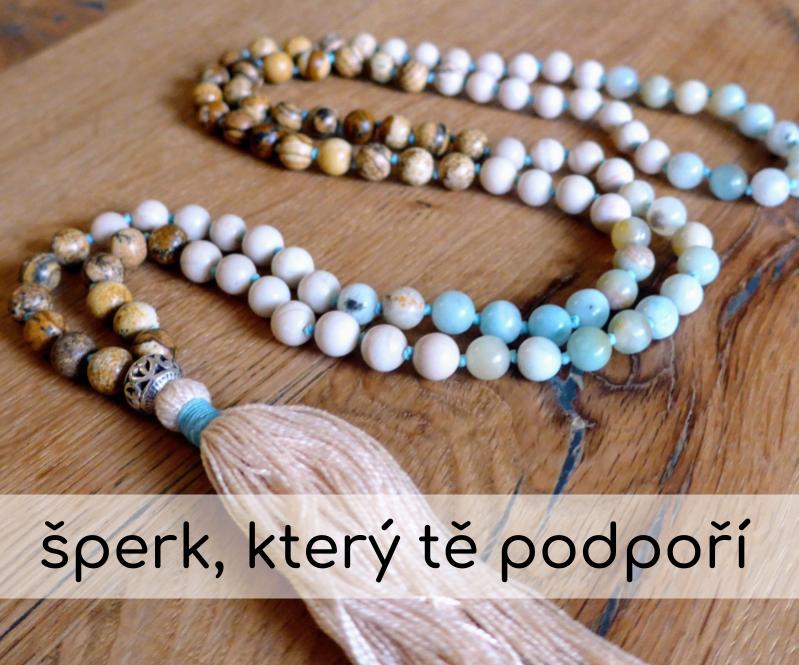 japa mala z mineralu na miru