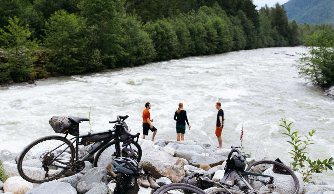 apidura-brasny-na-kolo-outdoor2