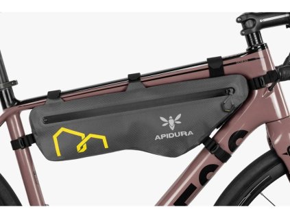 apidura expedition frame pack compact 4 5l