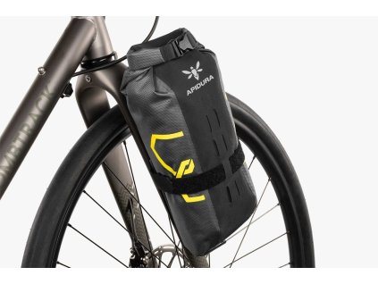 43726 vak na vidlici kola apidura expedition fork pack 3l