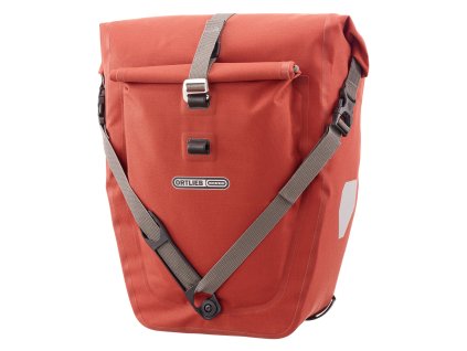 43795 prakticka zadni brasna ortlieb back roller plus ql2 2 dark chilli