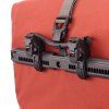 43795 4 prakticka zadni brasna ortlieb back roller plus ql2 2 dark chilli