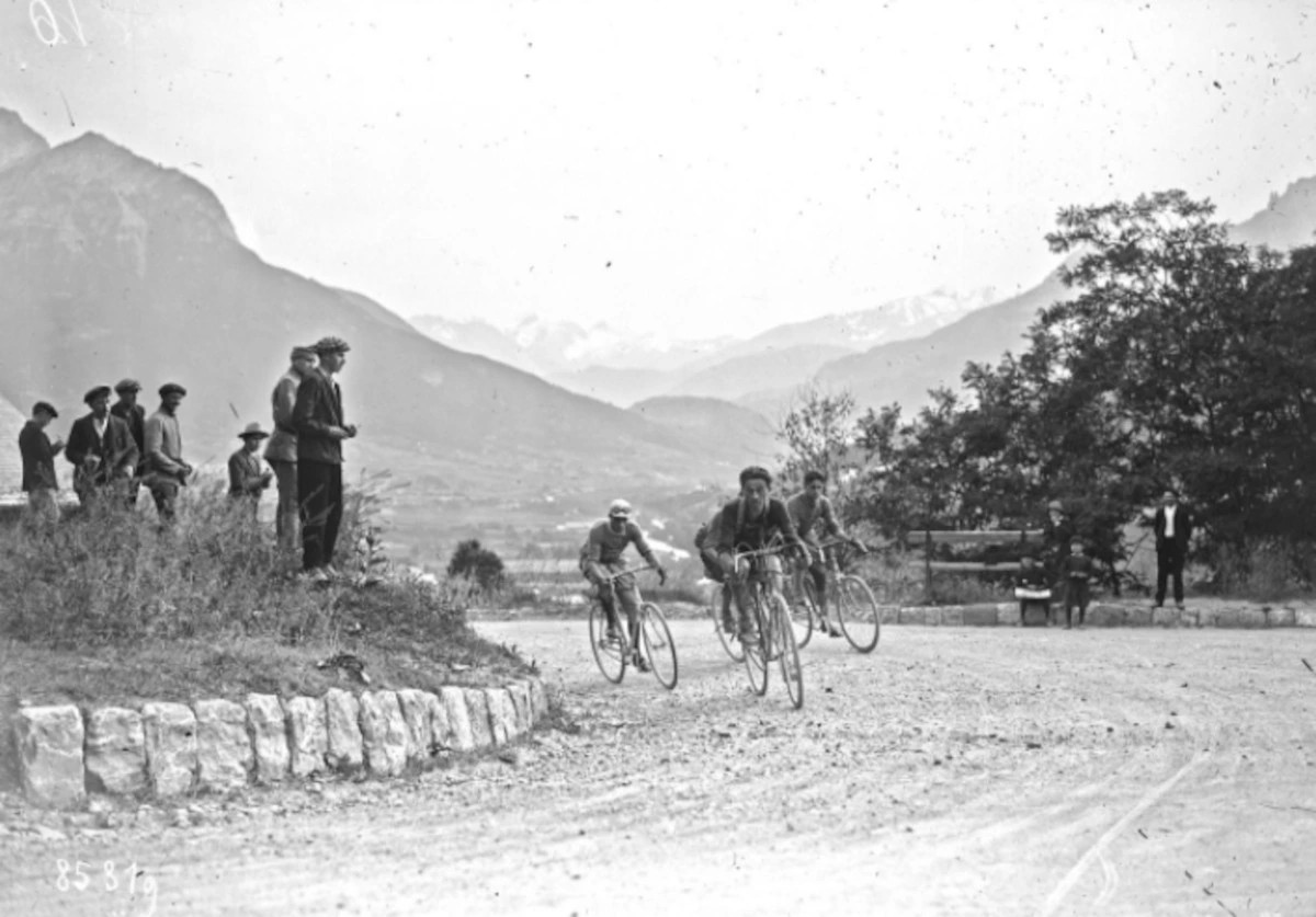 Bottecchia-Tour_1923-1200