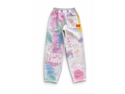 A143A36E 9CF1 4C62 A4D3 24834F4B3E87