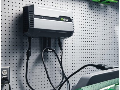 AKU supernabíječka CHV1600E