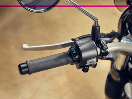 504184 25YM Honda GB350S