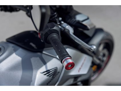 504987 25YM Honda CB750 Hornet