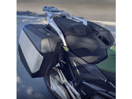 2025 honda side pannier kit