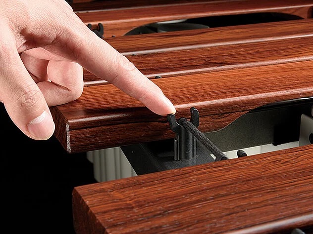 csm_Benefit-Cards_Marimbas_REFLECTION-Serie_800x600Px_Bar-Geometrie_43b0b2b2ce