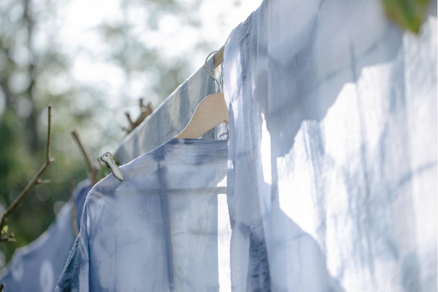 Ako urobiť pranie oblečenia ekologické? Využite týchto 6 tipov
