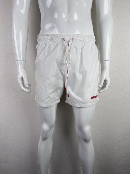 Hugo Boss shorts | M