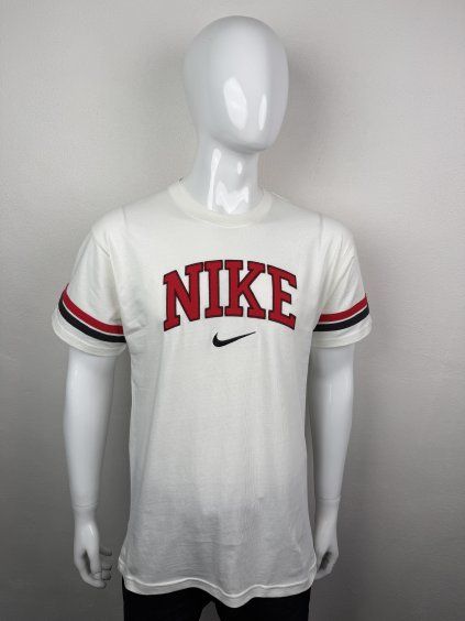 Nike tee | L