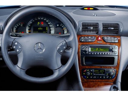 MERCEDES C class W203 03 00 06 04 interier 12