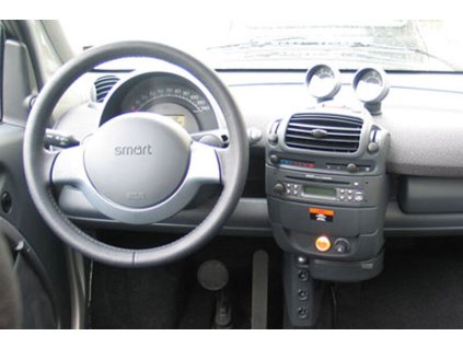 SMART ForTwo BR450 10 1998 2 2007 interier 7