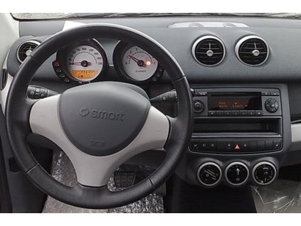 SMART ForFour 2004 interier 3