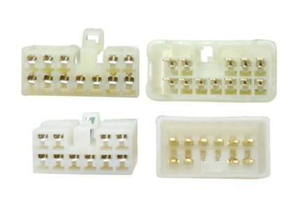 Adapter pro HF sadu TOYOTA Prius detail konektoru