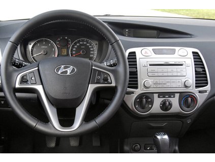 HYUNDAI i20 2009 20012 interier 9