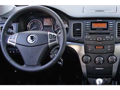 Ssang Yong Korando 2011 interier 7