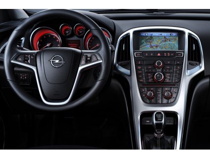 Opel Astra J interier 9